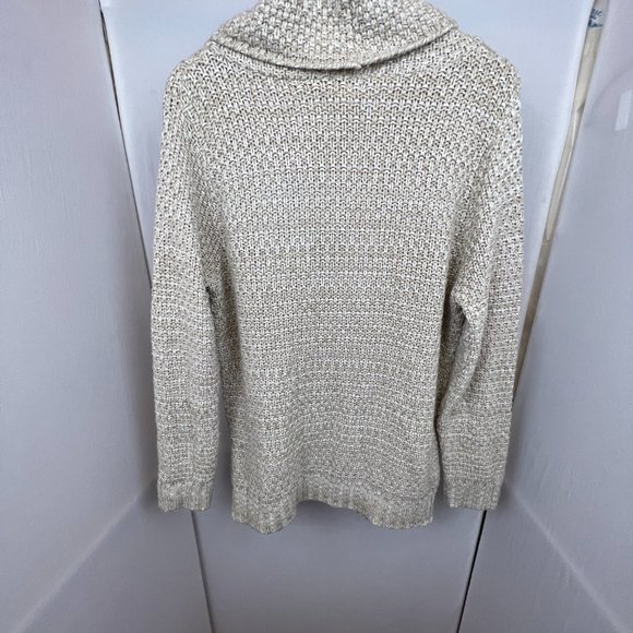 Cabela’s Chunky Cable Knit Cowl Neck Sweater Size L Outdoor Camping Hiking - Picture 7 of 10